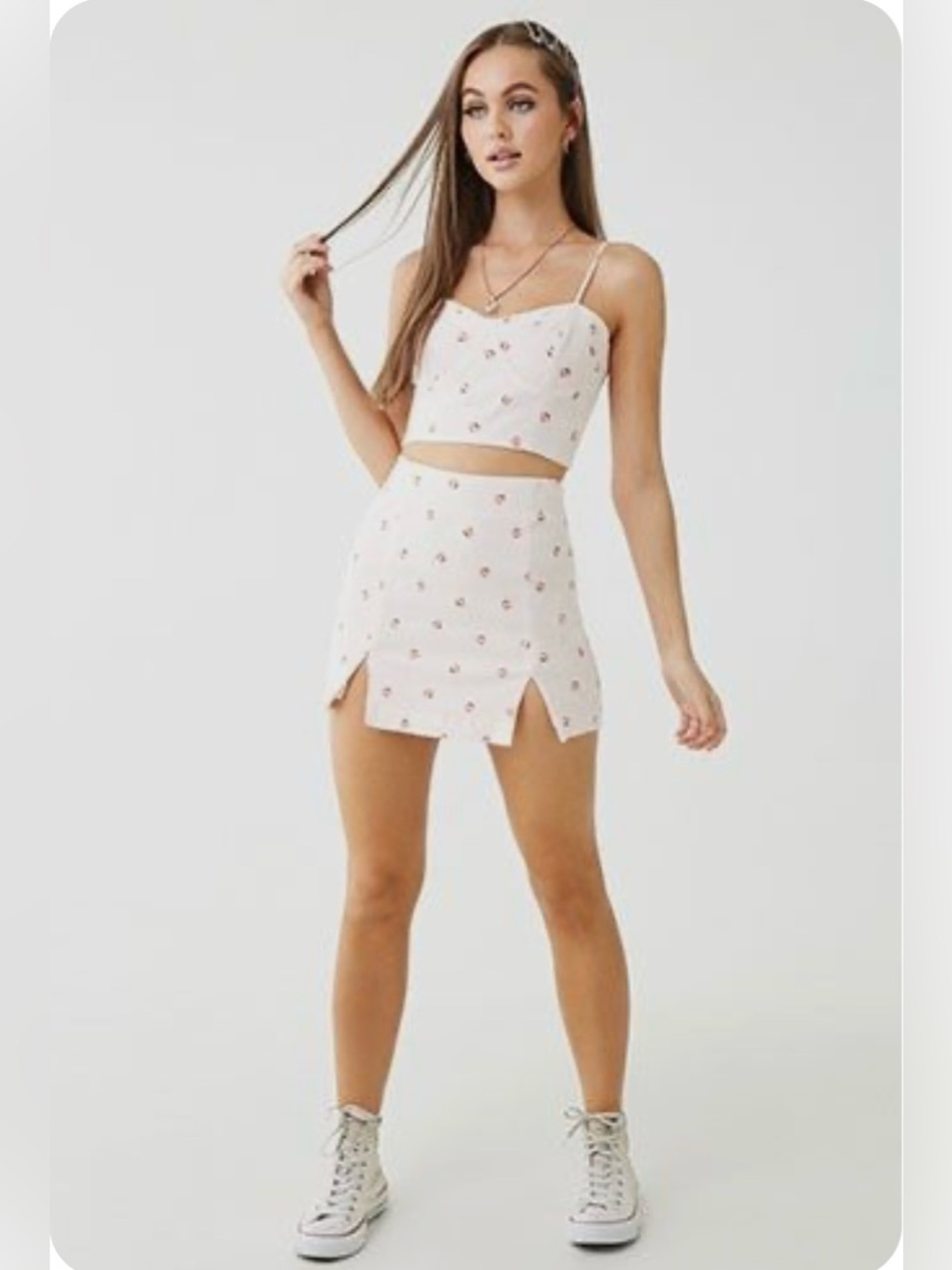 🩷🌷Forever 21 women’s matching top and skirt.